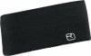 Ein schwarzes Stirnband mit weißem Markenlogo aus warmem Material.