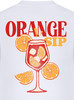 Auf einem weißen T-Shirt steht ORANGE SIP mit einem Bild eines Glases mit Orange.