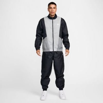 Nike Club Trainingsanzug