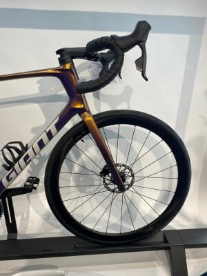 Giant Giant Defy Advanced Pro 1 56