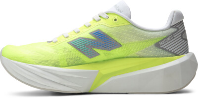 New Balance FuelCell Rebel V5 Laufschuhe