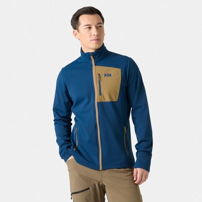 Ein Mann in einer blauen Fleecejacke mit braunen Details und HH-Logo. Ein Mann in einer blauen Fleecejacke mit braunen Details und HH-Logo.