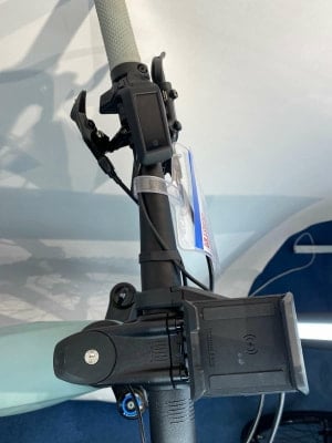 Cube Reaction Hybrid Race 800 M