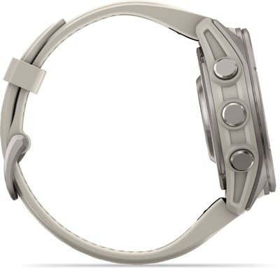 Elegante Sportuhr mit beigefarbenem Armband und silbernem Zifferblatt. Elegante Sportuhr mit beigefarbenem Armband und silbernem Zifferblatt.