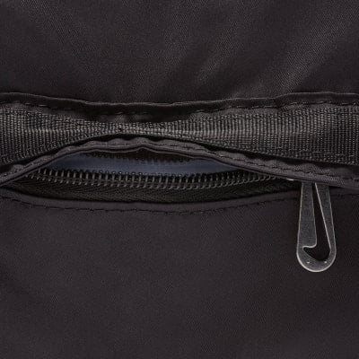 Nike Futura Luxe Crossbody Umhängetasche