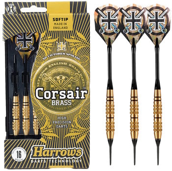 Ein Satz von drei Harrows Corsair vergoldeten Darts mit schwarzen Schäften und goldenem Griff.