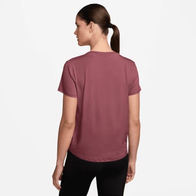 Nike One Classic T-Shirt