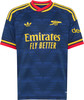 Blaues Arsenal-Fußballtrikot mit gelben Streifen und Logos.