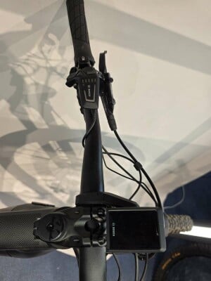 Cube Reaction Hybrid