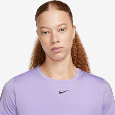 Nike One Classic Dri-FIT női póló