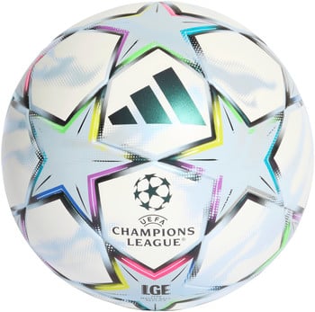 UEFA Champions League Fußball mit Adidas Logo und bunten Sternen.