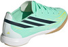 Grüner Adidas Fußballschuh mit dunkelblauen Streifen und gelben Akzenten.