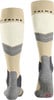 Zwei beige und graue Skisocken von Falke mit Logo.