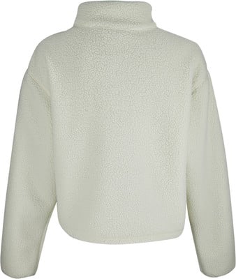 Cremefarbener Sherpa-Pullover mit hohem Kragen und langen Ärmeln. Cremefarbener Sherpa-Pullover mit hohem Kragen und langen Ärmeln.