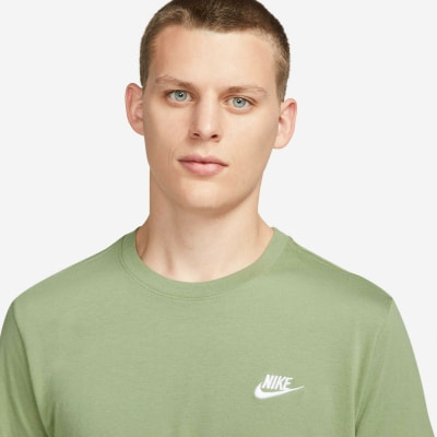 Nike Pán. triČko NSW Club