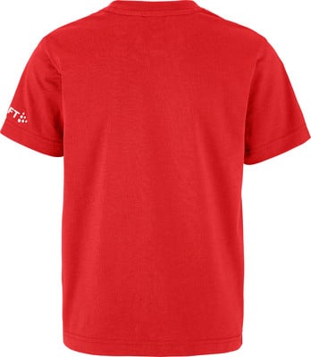 Rotes T-Shirt mit kurzen Ärmeln und einem Logo auf dem linken Ärmel. Rotes T-Shirt mit kurzen Ärmeln und einem Logo auf dem linken Ärmel.