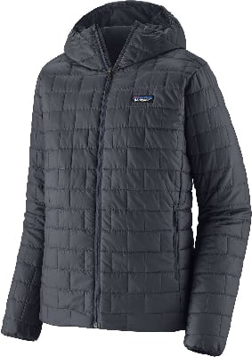 Dunkelgraue Patagonia Steppjacke für Herren mit Kapuze und Logo.