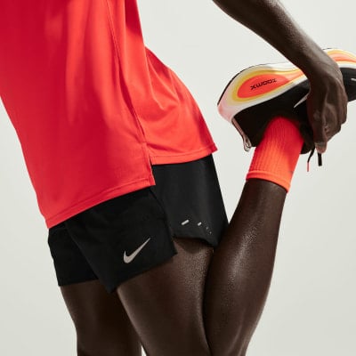 Nike Stride 5" Laufshorts