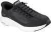 Schwarzer gesteppter Skechers Slip-ins Sneaker mit weißer Sohle und Schnürsenkeln.