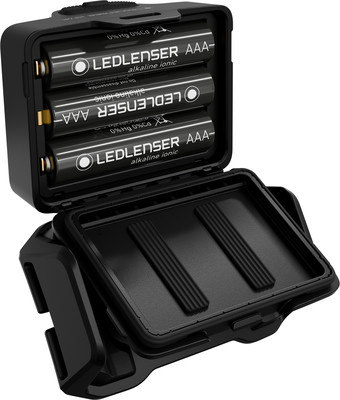 Stirnlampe mit offenem Fach für drei AAA-Batterien Stirnlampe mit offenem Fach für drei AAA-Batterien