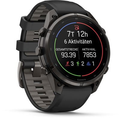 Schwarze Garmin Smartwatch mit Display, das Aktivitäten und Distanz anzeigt. Schwarze Garmin Smartwatch mit Display, das Aktivitäten und Distanz anzeigt.