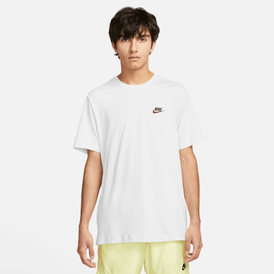 Nike Sportswear Club férfi póló