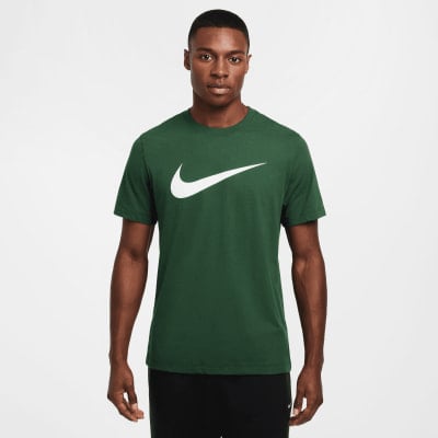 Nike Sportswear Swoosh T-Shirt Nike Sportswear Swoosh T-Shirt