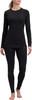Frau in schwarzer Langarm-Thermo-Unterwäsche und Leggings.