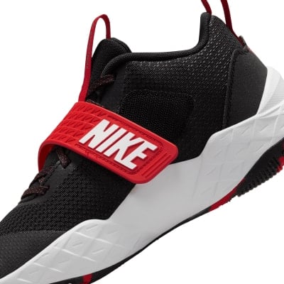 Nike Team Hustle D 12 gyerek kosárlabdacipő