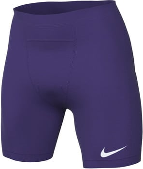 Fialové športové šortky Nike s logom a vreckom.
