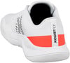 Weißer Tennisschuh mit orangefarbenem Streifen und KOURTFLY-Logo.