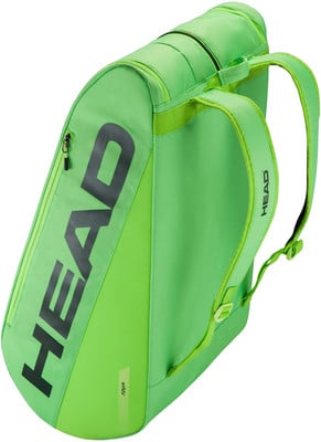 Grüne HEAD Tennistasche mit Schriftzug an der Seite. Grüne HEAD Tennistasche mit Schriftzug an der Seite.