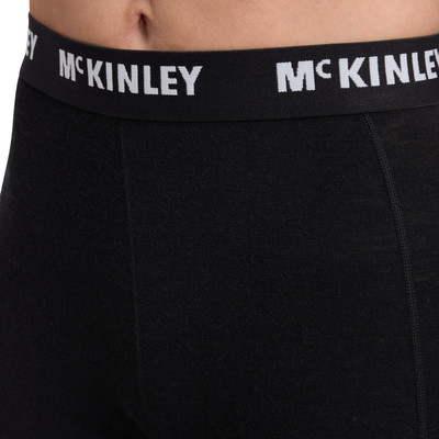 Schwarze McKinley Leggings mit weißem Logo auf dem Bund. Schwarze McKinley Leggings mit weißem Logo auf dem Bund.