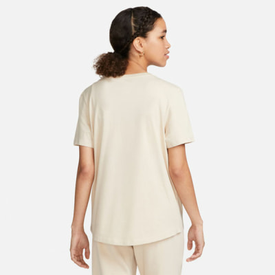 Nike Sportswear Essentials női póló