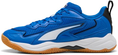 Blauer Puma Sportschuh mit weißem Streifen und Gummisohle. Blauer Puma Sportschuh mit weißem Streifen und Gummisohle.