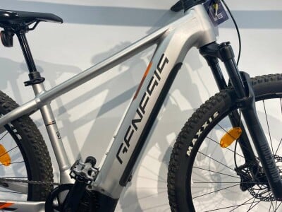 Genesis E Pro 3.3 43cm