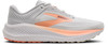 Graue Brooks Laufschuhe mit orangefarbenem Logo und Sohle.