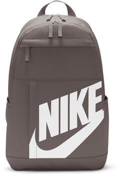 Grauer Nike Rucksack mit großem weißem Logo und Fronttasche.