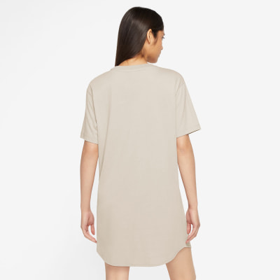 Nike Sportswear Chill Knit Kleid