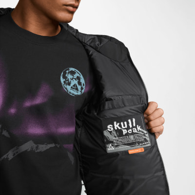 Nike ACG "Skull Peak" Primaloftjacke