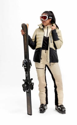 Maier Sports Whiteglam Skijacke mit Kapuze Maier Sports Whiteglam Skijacke mit Kapuze