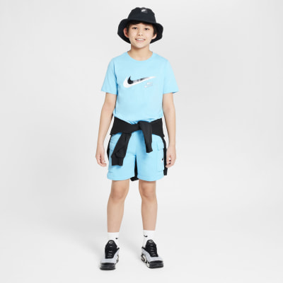 Nike Sportswear Standard Issue gyerek rövidnadrág