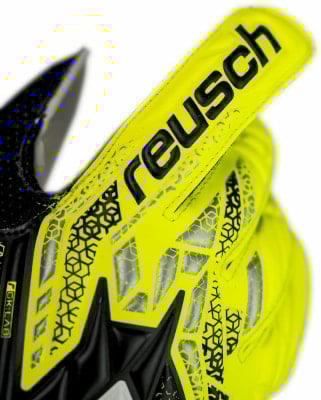Reusch Attrakt Solid Torwarthandschuhe