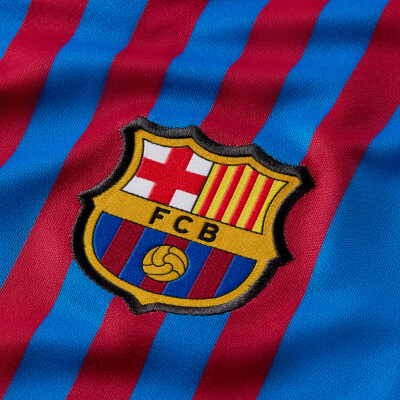 Nike FC Barcelona 2021/22 Home Stadium Trikot