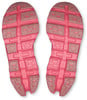 Blick auf die Sohlen zweier rosa Laufschuhe mit CloudTec-Technologie.