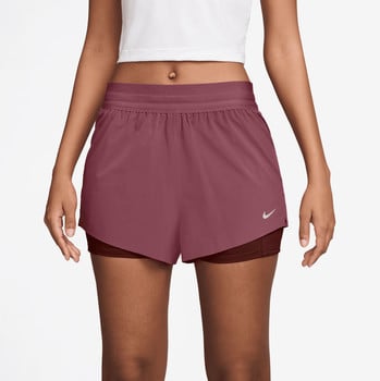 Nike Damen-Laufshorts in Dunkelrosa mit integrierten Shorts.