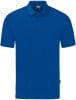 Ein blaues Poloshirt mit Kragen und Knopfleiste.