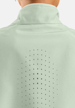 Essential Light Laufjacke
