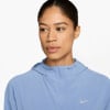 Nike Swift Laufjacke mit Kapuze
