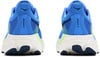 Zwei blaue Hoka Arahi 9 Laufschuhe mit weißer Sohle und grünen Akzenten.